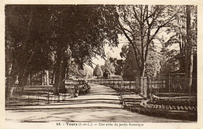 Une allée du Jardin botanique