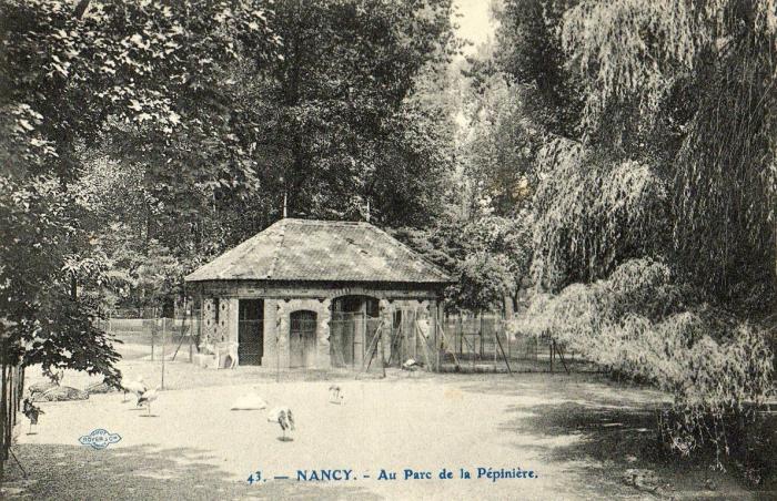 Au Parc de la Pépinière