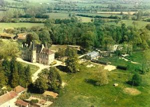 Le Zoo de Saint-Remy-du-Val - Chateau du Val