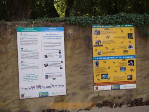 Panneaux d'information