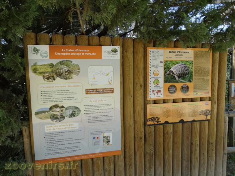 Panneaux d'information